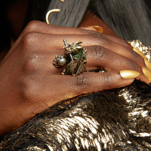 Load image into Gallery viewer, Maneater Ring: Dragon and Knight