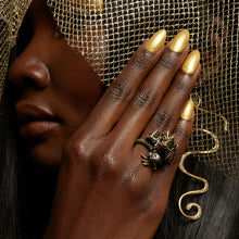 Load image into Gallery viewer, Maneater Ring: Dragon and Knight
