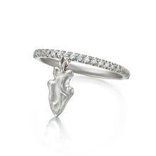 Load image into Gallery viewer, Arrowhead Charm Ring